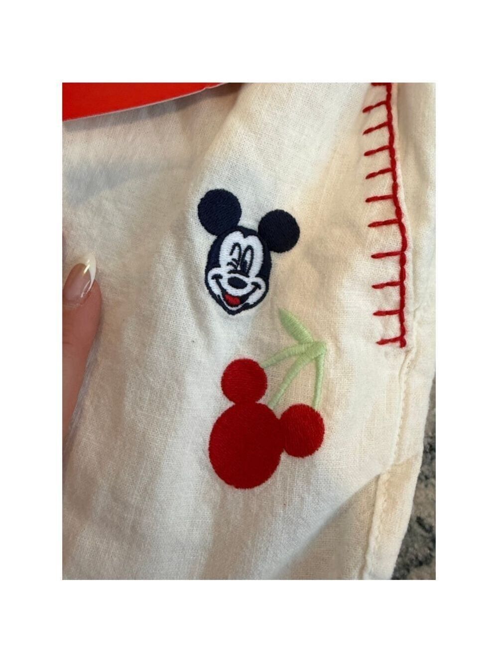 NWT Old Navy Men's Mickey Mouse Embroidered Shorts - Cream - Size L - Picture 4 of 12